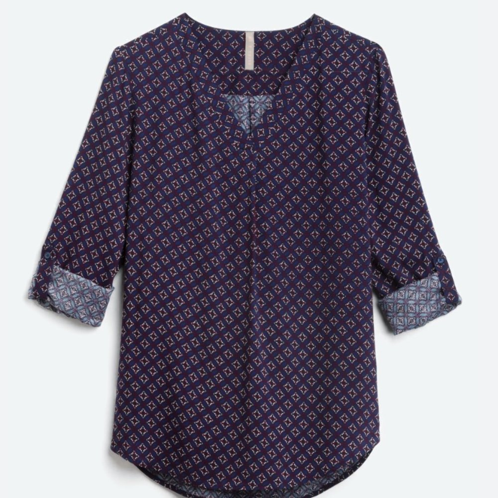 BRINA & EM Lemmy V-Neck Top